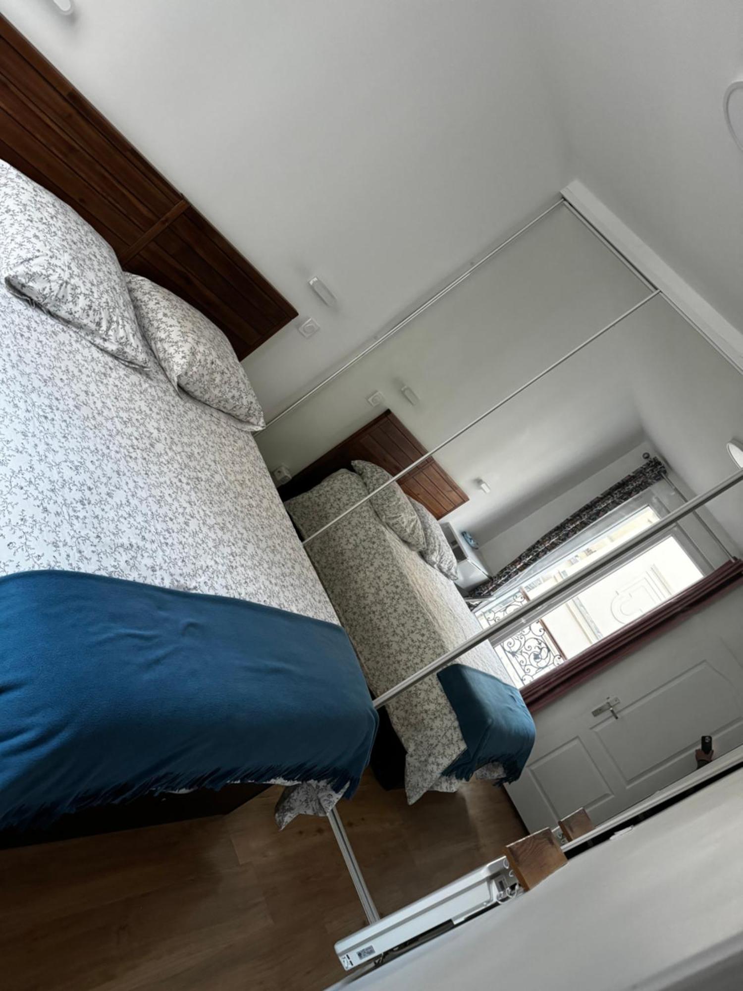 Montmartre Cosy Apartment Paris Ngoại thất bức ảnh